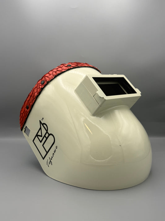 DBM Red Pirarucu Hood