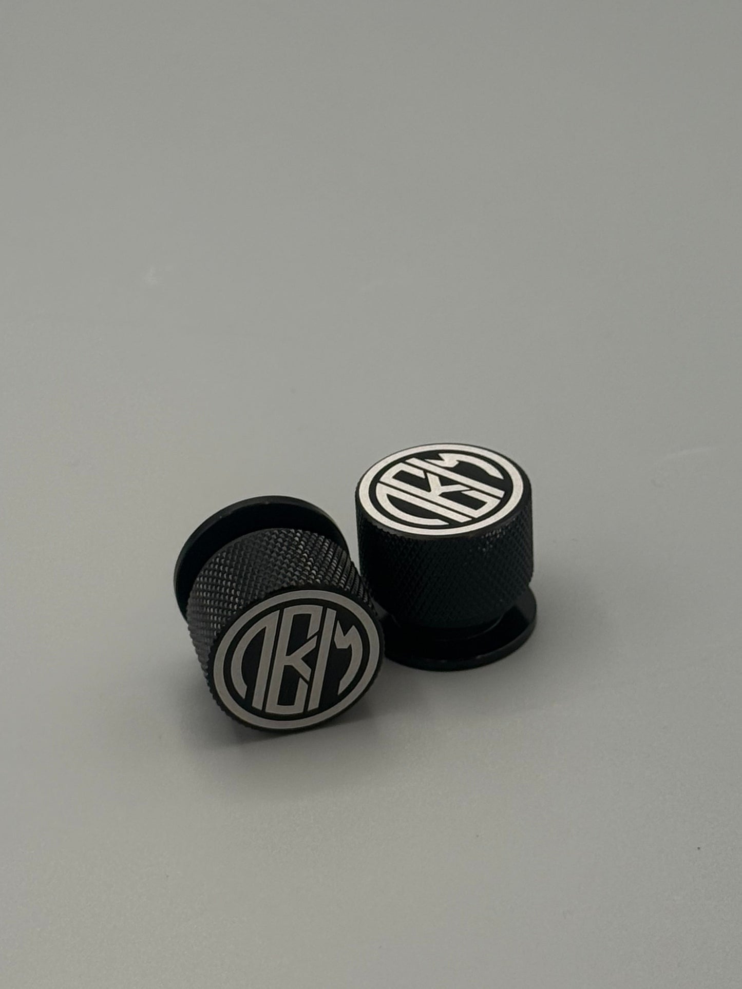 Sugar Scoop fasteners