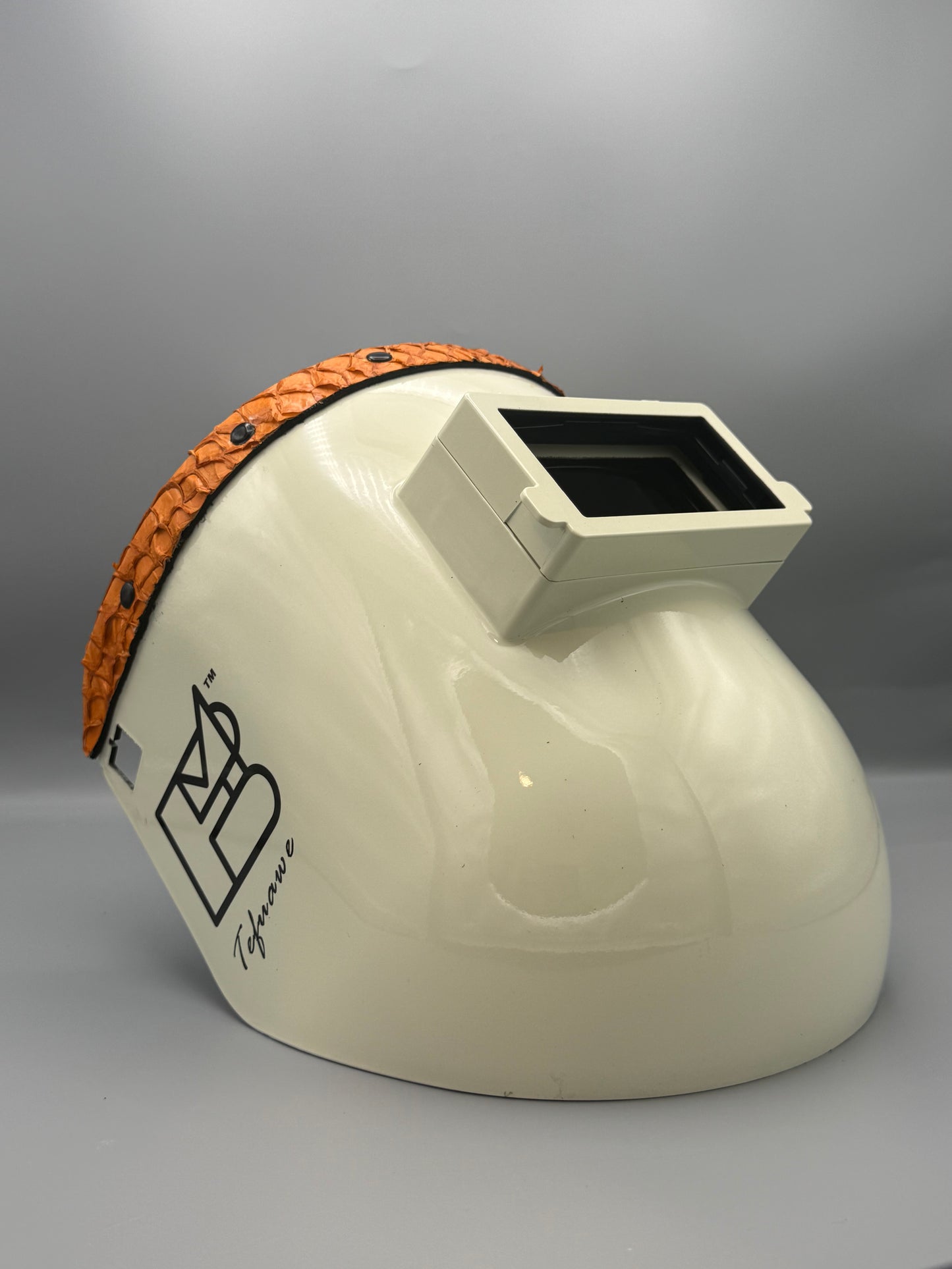 DBM Orange Pirarucu Hood